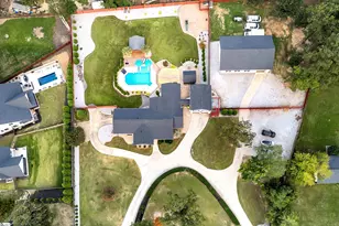 380 Forrester Dr, Greenville, SC 29607 - Photo 47