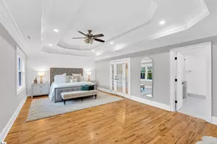 380 Forrester Dr, Greenville, SC 29607 - Photo 15