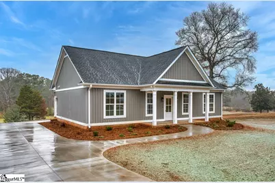 245 Fairwood Boulevard, Union, SC 29379 - Photo 1