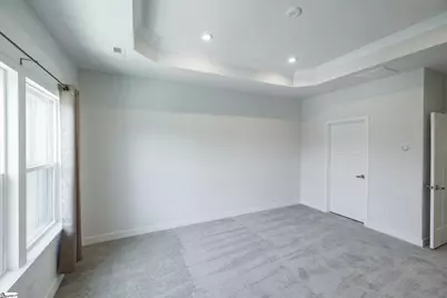 29 Rollins Avenue, Greenville, SC 29607 - Photo 17