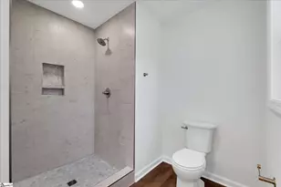 1129 Old Spartanburg Hwy, Wellford, SC 29385 - Photo 17