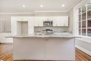 1110 Hayne St, Spartanburg, SC 29301 - Photo 11