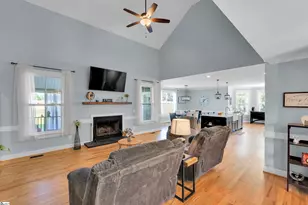 112 Lipizzaner Ct, Pelzer, SC 29669 - Photo 3