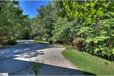 14 Flicker Drive, Greenville, SC 29609 - Photo 3