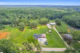 422 Old Georgia Rd, Pelzer, SC 29669 - Photo 25