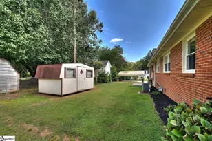 301 Bannister St, Easley, SC 29640 - Photo 33