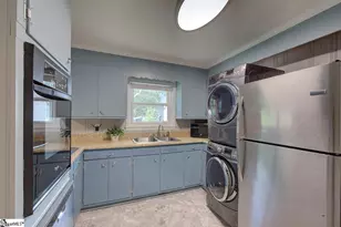 301 Bannister St, Easley, SC 29640 - Photo 3