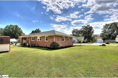 301 Bannister Street, Easley, SC 29640 - Photo 35