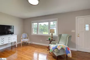 301 Bannister St, Easley, SC 29640 - Photo 13