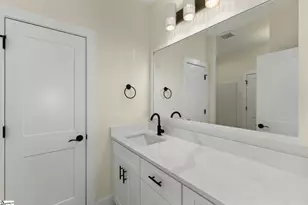 6910 Mountain View Rd, Taylors, SC 29687 - Photo 29