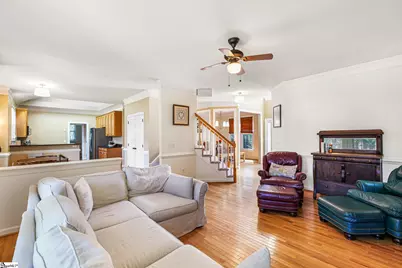 6 Woodbluff Place, Simpsonville, SC 29680 - Photo 9