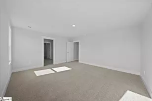 304 Roderick Ln, Greenville, SC 29605 - Photo 25