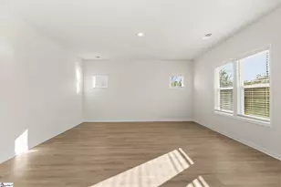 7064 Fairview Fls Dr, Chesnee, SC 29323 - Photo 13