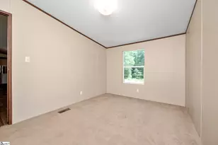 30857 E 72 Hwy, Whitmire, SC 29178 - Photo 17