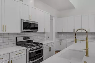 48 Village Crest Dr, Greenville, SC 29607 - Photo 17