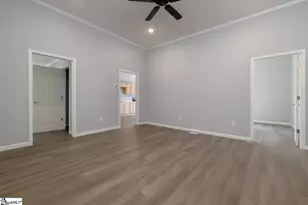 400 N Bell Street Ext, Clinton, SC 29325 - Photo 11