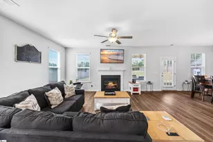 322 Valley Oak Dr, Belton, SC 29627 - Photo 13