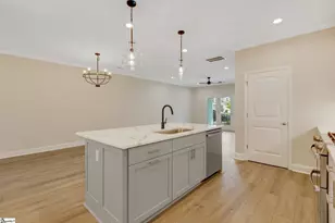 49 Hensley Rd, Greenville, SC 29607 - Photo 7