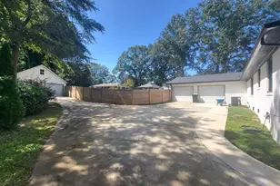 102 Terrace Cir, Simpsonville, SC 29681 - Photo 3