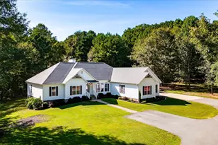 225 Meadow Brook Ln, Pickens, SC 29671 - Photo 3