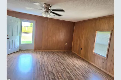 514 Boyd Road, Laurens, SC 29360 - Photo 3