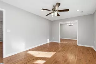 234 Ferndale Dr, Boiling Springs, SC 29316 - Photo 5