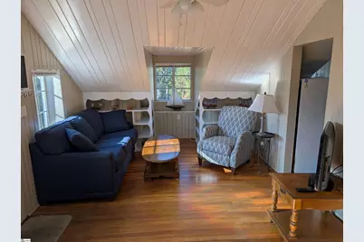 260 E Greer Street, Greer, SC 29650 - Photo 7