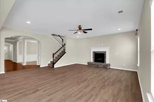 220 Waters Run Ln, Simpsonville, SC 29681 - Photo 9