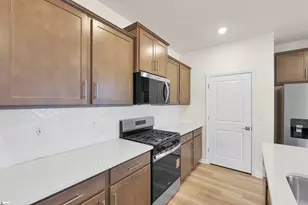 412 Barbican Pl, Greenville, SC 29605 - Photo 9