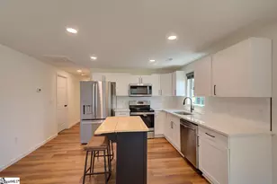 109 Rebecca St, Greenville, SC 29607 - Photo 15