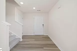 3006 Hunters Brook Dr, Boiling Springs, SC 29316 - Photo 3