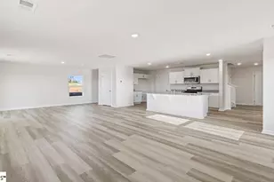 3006 Hunters Brook Dr, Boiling Springs, SC 29316 - Photo 9