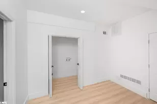 101 Ashford Ave, Greenville, SC 29609 - Photo 25