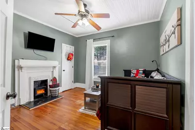 101 E Main Street, Taylors, SC 29687 - Photo 13