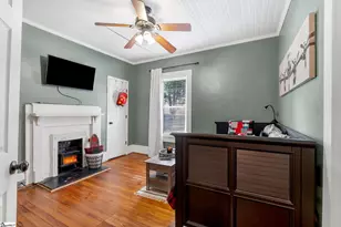 101 E Main St, Taylors, SC 29687 - Photo 13