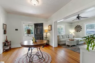 101 E Main St, Taylors, SC 29687 - Photo 5