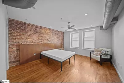 400 E Washington Street #Unit 27, Greenville, SC 29601 - Photo 21