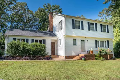 304 Hampshire Court, Spartanburg, SC 29301 - Photo 1