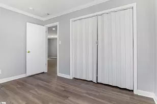 184 Home St, Spartanburg, SC 29306 - Photo 17