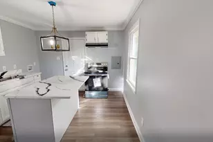 184 Home St, Spartanburg, SC 29306 - Photo 11