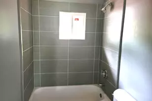 184 Home St, Spartanburg, SC 29306 - Photo 21