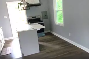 184 Home St, Spartanburg, SC 29306 - Photo 17