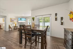 51 Oak Edge Ln, Greer, SC 29651 - Photo 9