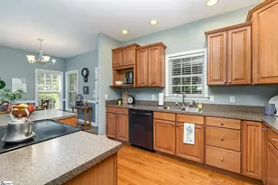 215 Savannah Dr, Anderson, SC 29621 - Photo 7