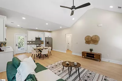 612 Kingswood Drive, Westminster, SC 29693 - Photo 7