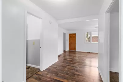 509 W Carolina Avenue, Clinton, SC 29325 - Photo 37