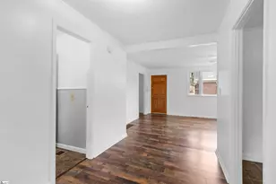 509 W Carolina Ave, Clinton, SC 29325 - Photo 37