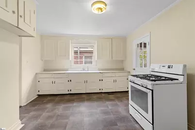 509 W Carolina Avenue, Clinton, SC 29325 - Photo 23