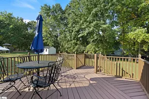 101 Meadowview Dr, Taylors, SC 29687 - Photo 5