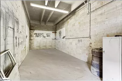 301 Washington Avenue, Easley, SC 29640 - Photo 33